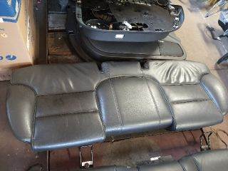 AUDI A8 (4E) Hátsó Ülés