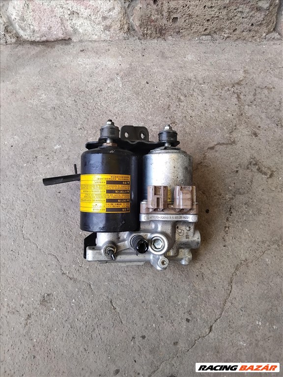 Toyota Yaris (XP130/XP150) 1.5 VVT-I Hybrid Abs szivattyú 2410 4707012010 4. kép