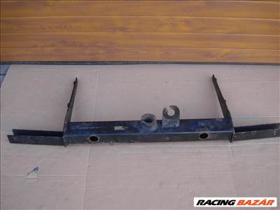 VW Transporter T5 T6 Gyári felcsatolható Vonóhorog Konzol 2003-tól 7H0803881J