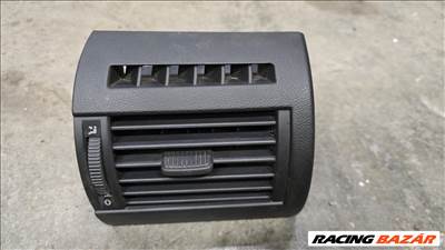 Volkswagen Fox jobb oldali műszerfal szellőző 5z0857172a