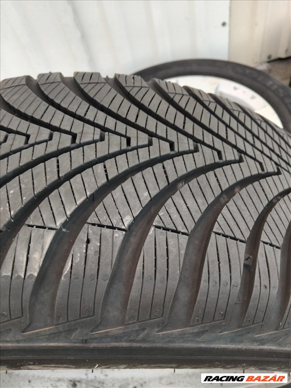  5x100 lyukosztású 17" használt (gyári felni) alufelni, rajta 225/55 újszerű Kumho négyévszakos gumi 12. kép