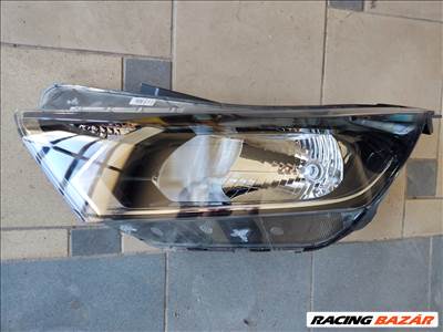 Hyundai i20 bal első HALOGÉN fényszóró 20'-24'  92101q0050