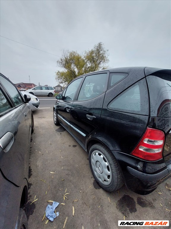 Mercedes A 140 (W168) bontott alkatrészei 2. kép