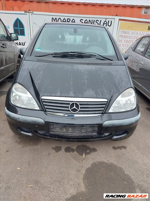 Mercedes A 140 (W168) bontott alkatrészei 1. kép