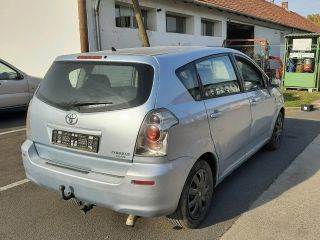 TOYOTA COROLLA Verso (ZER, ZZE, R1) Jobb hátsó Külső Kilincs