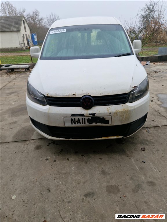 Volkswagen Caddy III bontott alkatrészei 1. kép