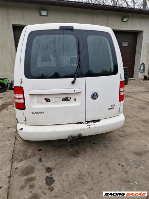 Volkswagen Caddy III bontott alkatrészei 4. kép