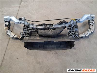 Ford Focus Mk3 facelift 1.5 diesel homlokfal, zárhíd 