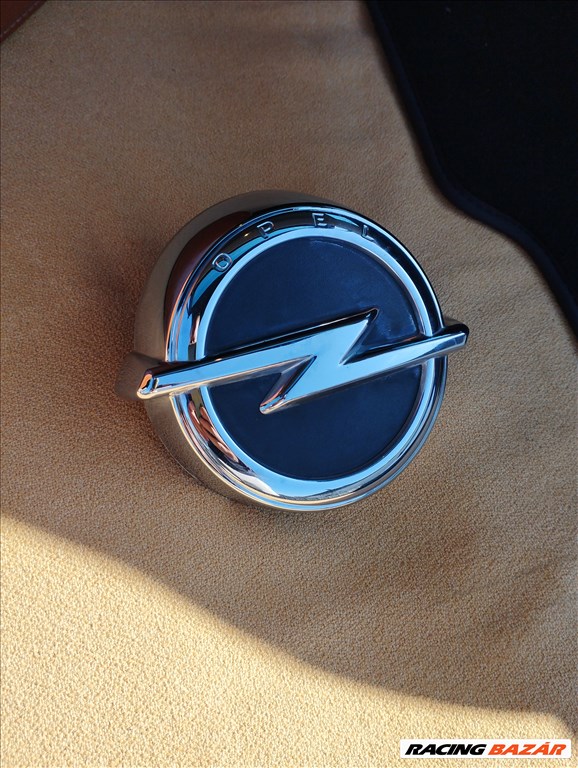 Opel Corsa E 1.4 csomagtér ajtó elektromos központi zár  1. kép