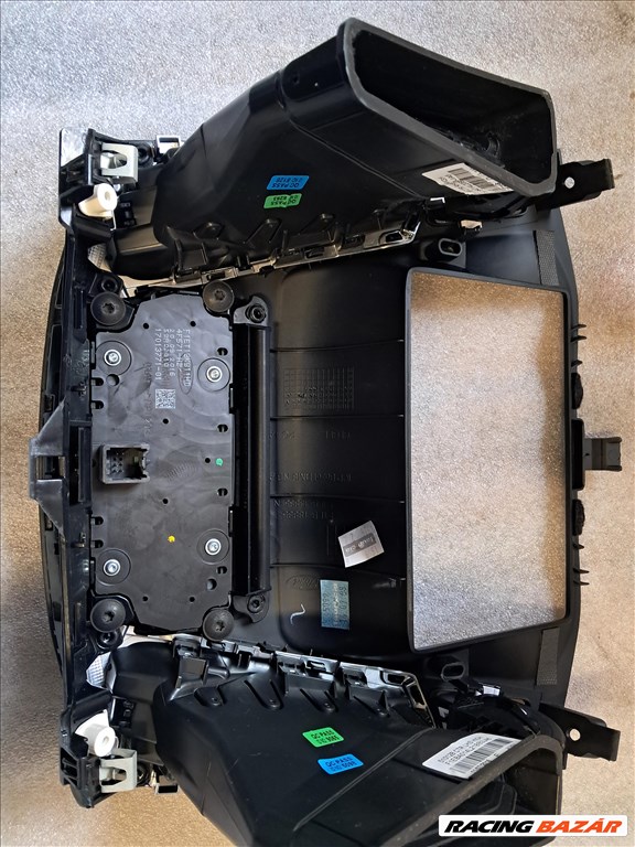 Ford Focus Mk3 navigációs fejegység, fűtéskapcsoló panel komplett f1bt18c815lk 10. kép