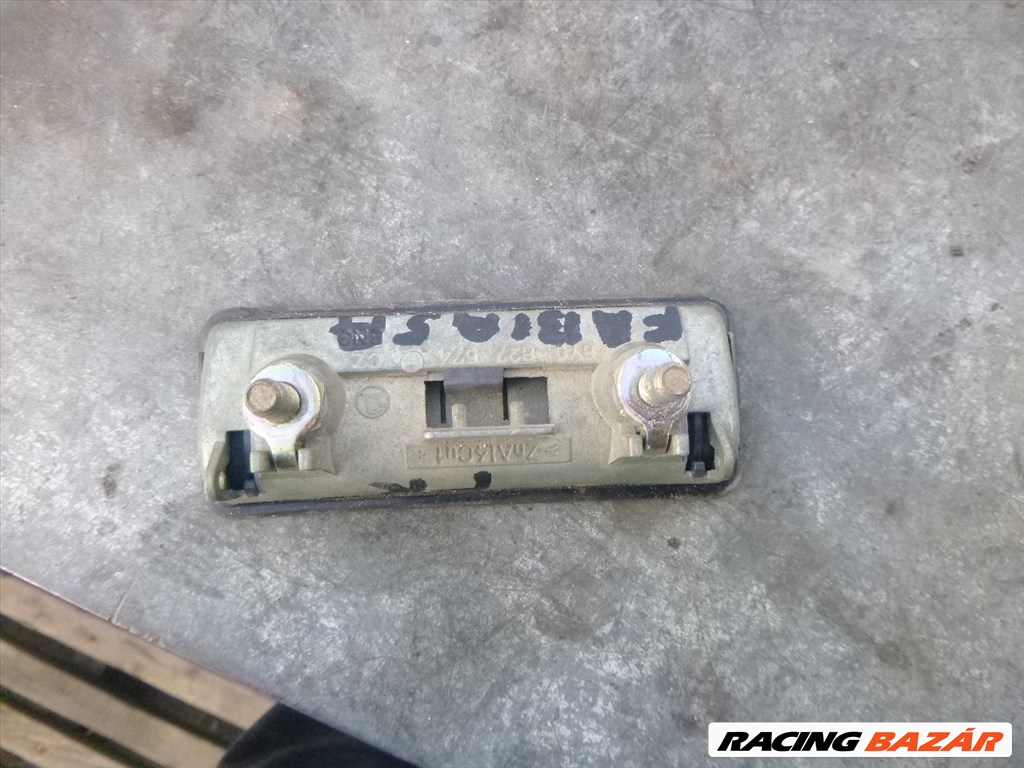 Skoda Fabia I 2002 , 5 ajtós csomagtérajtó mikrokapcsoló 6Y0 827 574 CZ 6y0827574 3. kép