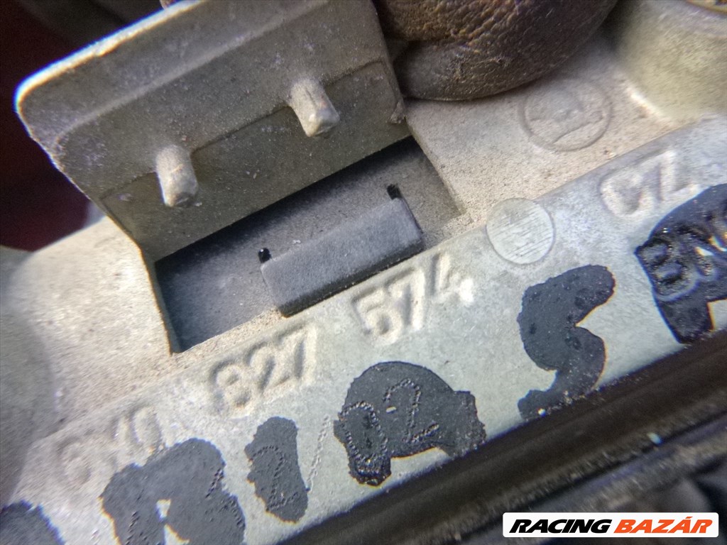 Skoda Fabia I 2002 , 5 ajtós csomagtérajtó mikrokapcsoló 6Y0 827 574 CZ 6y0827574 4. kép