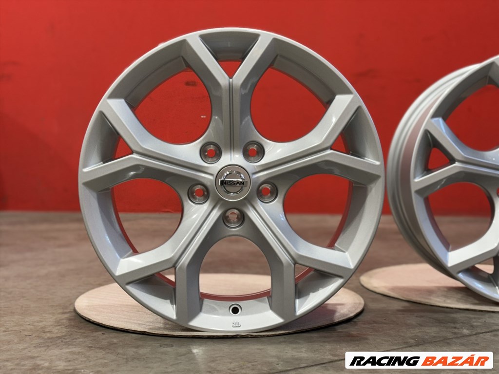 R17 5x114,3 Original Nissan 7J ET35  Juke Qashqai X-Trail Leaf  OE 40300 6PA1A 2. kép
