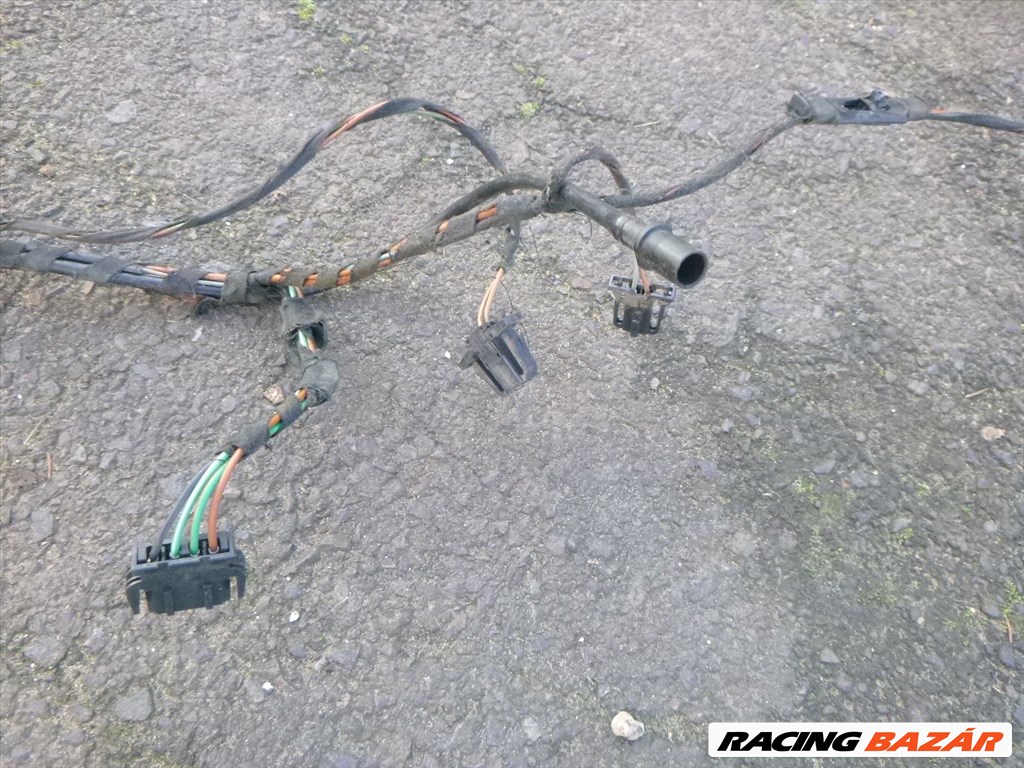 Skoda Fabia I 2002. 5 AJTÓS CSOMAGTÉRAJTÓ vezeték  3. kép