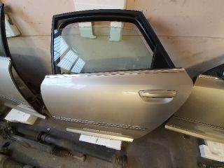 AUDI A8 (4E) Bal hátsó Ajtó (Üres lemez)
