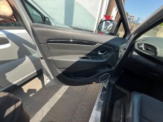 RENAULT SCÉNIC III (JZ0/1) Biztosítéktábla Utastér 3. kép