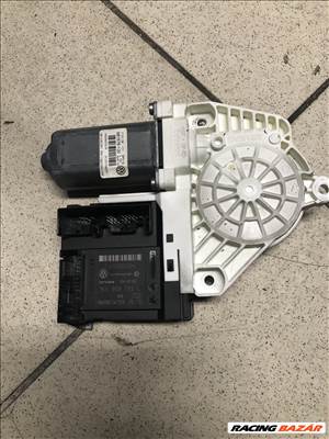 Volkswagen Passat B6 jobb első ablakemelő motor 1k0959793l