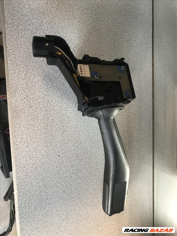 VW GOLF V_OCTAVIA II_ LEON 1P / tempomat kar 3. kép