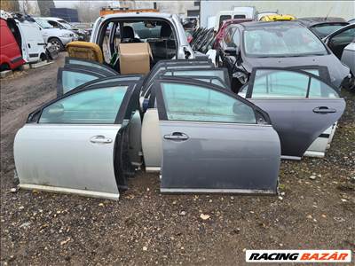 Toyota Avensis (T250) ajtó 