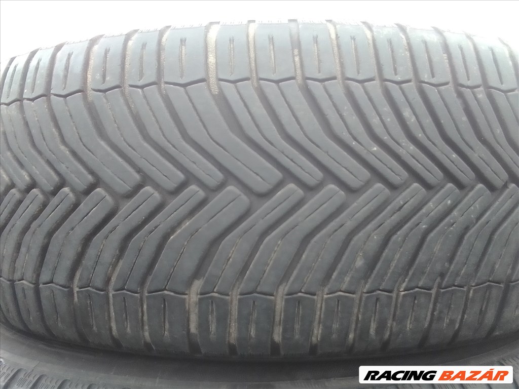  205/60R16 Michelin Cross Climate téli gumi garnitúra 1. kép