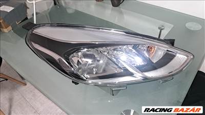 Ford Fiesta Mk7 fényszóró jobb első h1bb13w029ae