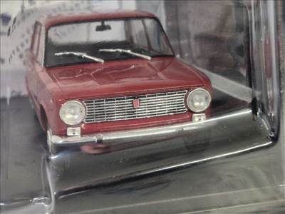 Fiat 124 / Lada - Edicola - 1:24