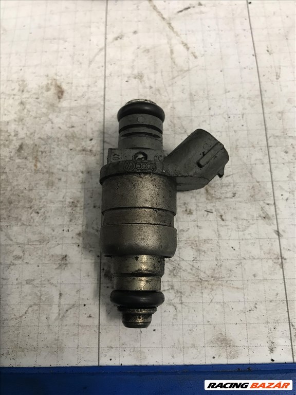 Skoda Octavia I 1,6 BSE/BGU_ injektor 06a906031bt 5. kép