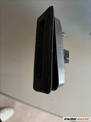 Skoda Fabia II csomagtartó nyitó 