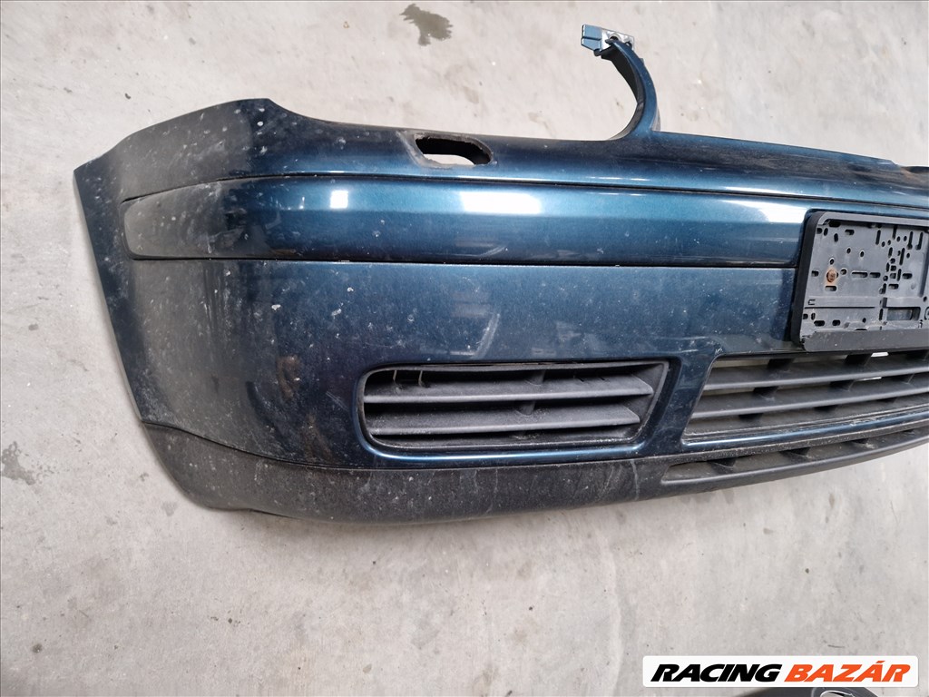 Volkswagen Golf IV első lökhárító LC6X (15185) 2. kép