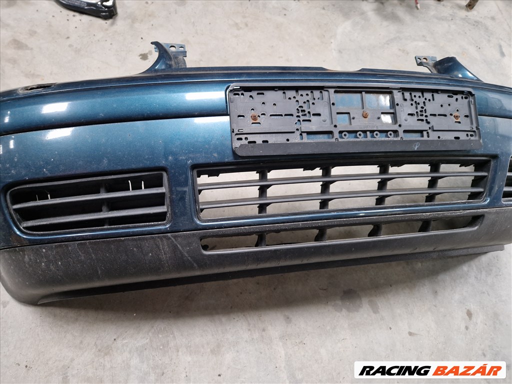 Volkswagen Golf IV első lökhárító LC6X (15185) 4. kép