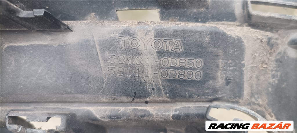 Toyota Yaris III (XP130/XP150) gyári díszrács  531010d650 3. kép