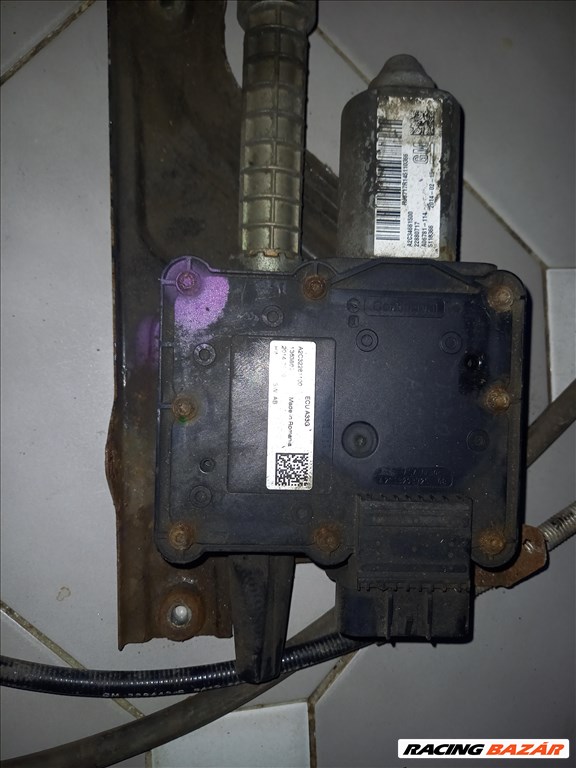 Opel Insignia A elektromos kézifék 22880717 3. kép