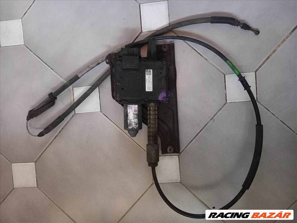 Opel Insignia A elektromos kézifék 22880717 6. kép