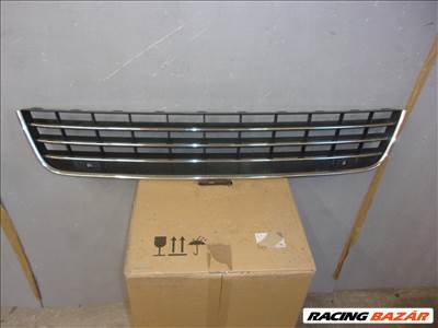 VOLKSWAGEN TOUAREG első lökhárító rács 2010-2015 7P6853677A