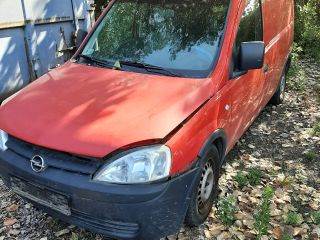 OPEL COMBO dobozos/kombi Bal első Dobbetét (Kerékjárati, Műanyag)