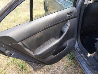 TOYOTA AVENSIS (T25) Bal hátsó Ajtózár