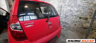 Hyundai i10 csomagtér ajtó komplett piros