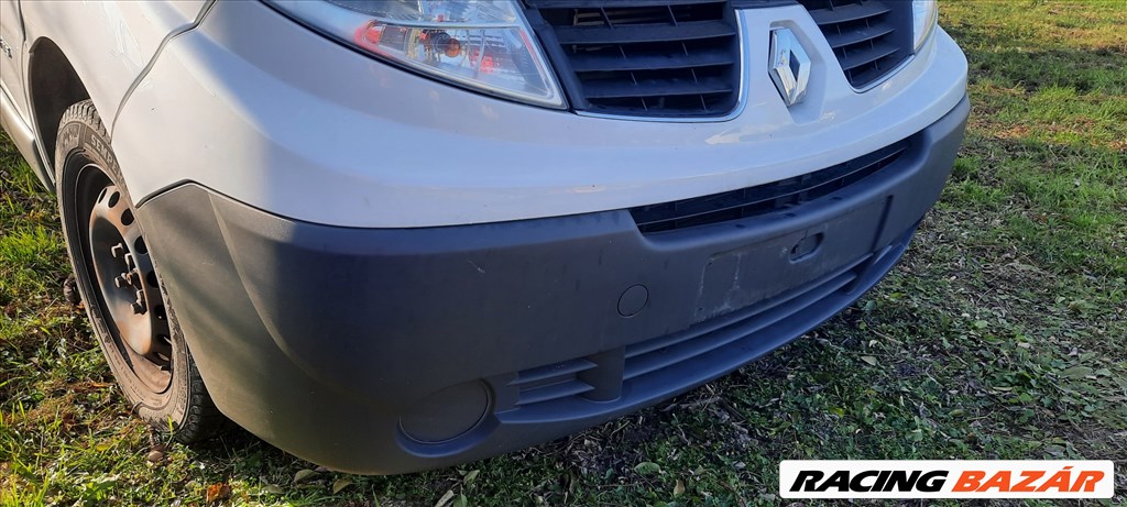 Renault Trafic II, Opel Vivaro A Trafic facelift első lökhárító  2. kép