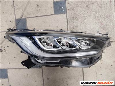 Toyota Yaris IV jobb első FULL LED fényszóró 20'-24'  k08eud8