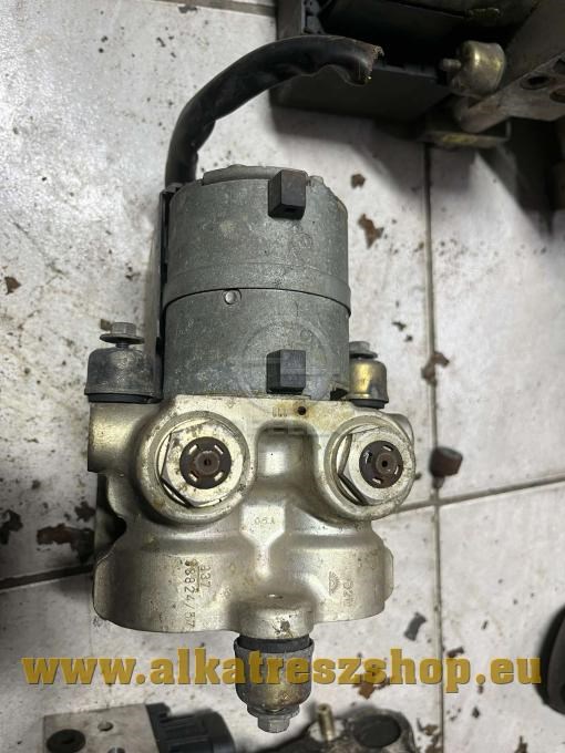 Opel Vectra A , Calibra ABS kocka 0265201019 1. kép