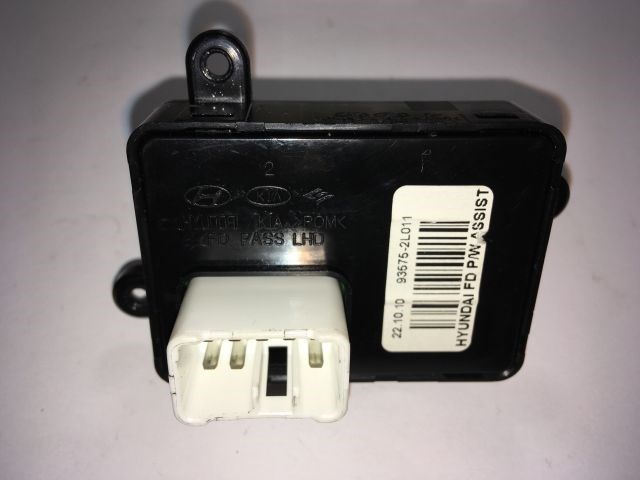 HYUNDAI I30 Jobb első Ablakemelő Kapcsoló 4. kép