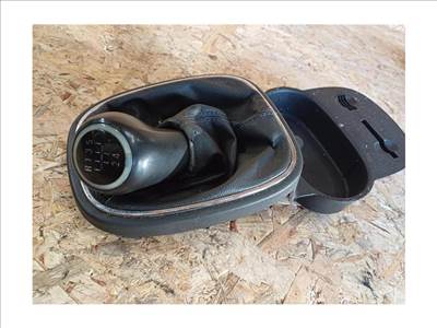 Opel Corsa D (2006-2015) Váltógomb