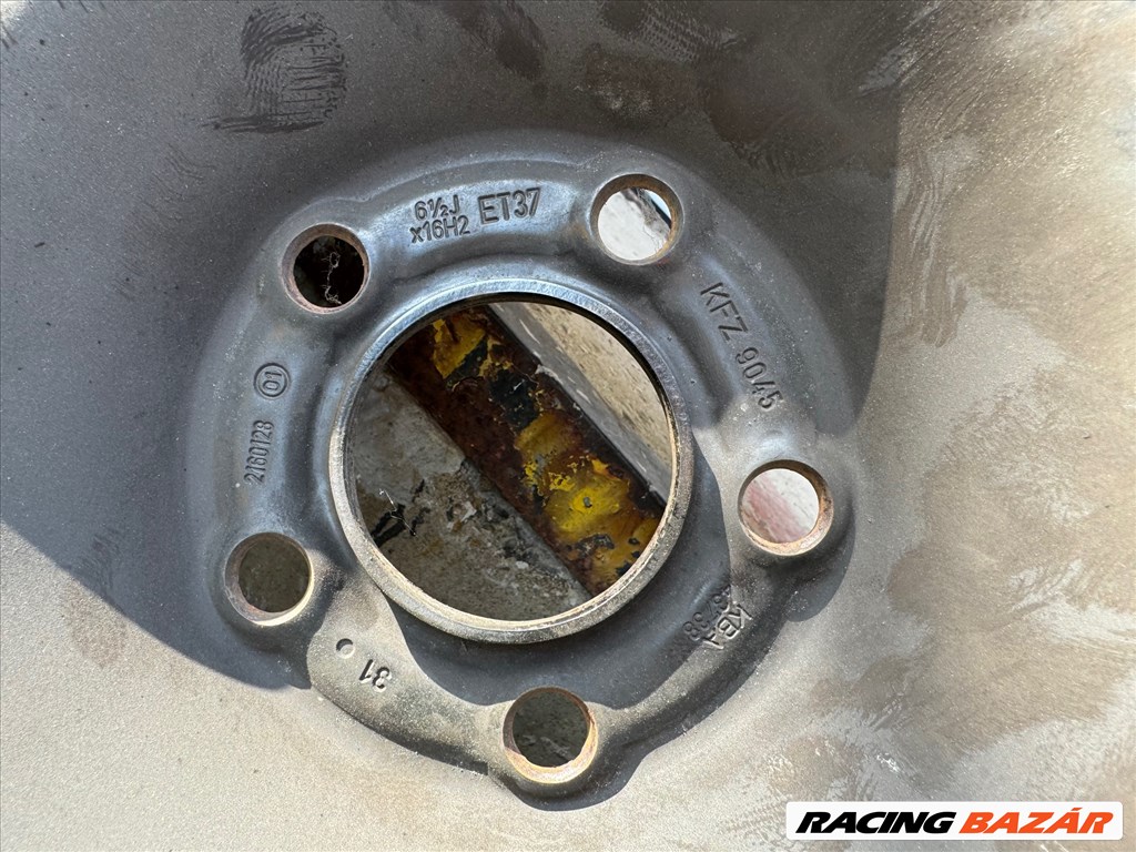 Opel Astra 205/55 R16 nyári gumikkal acél garnitúra 6. kép