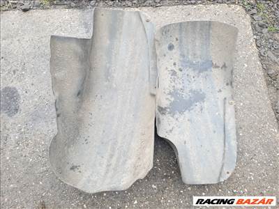 Opel Zafira B hátsó dobbetét