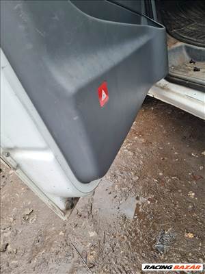 Mercedes Vito Viano 639 Bal első ajtó (üresen)