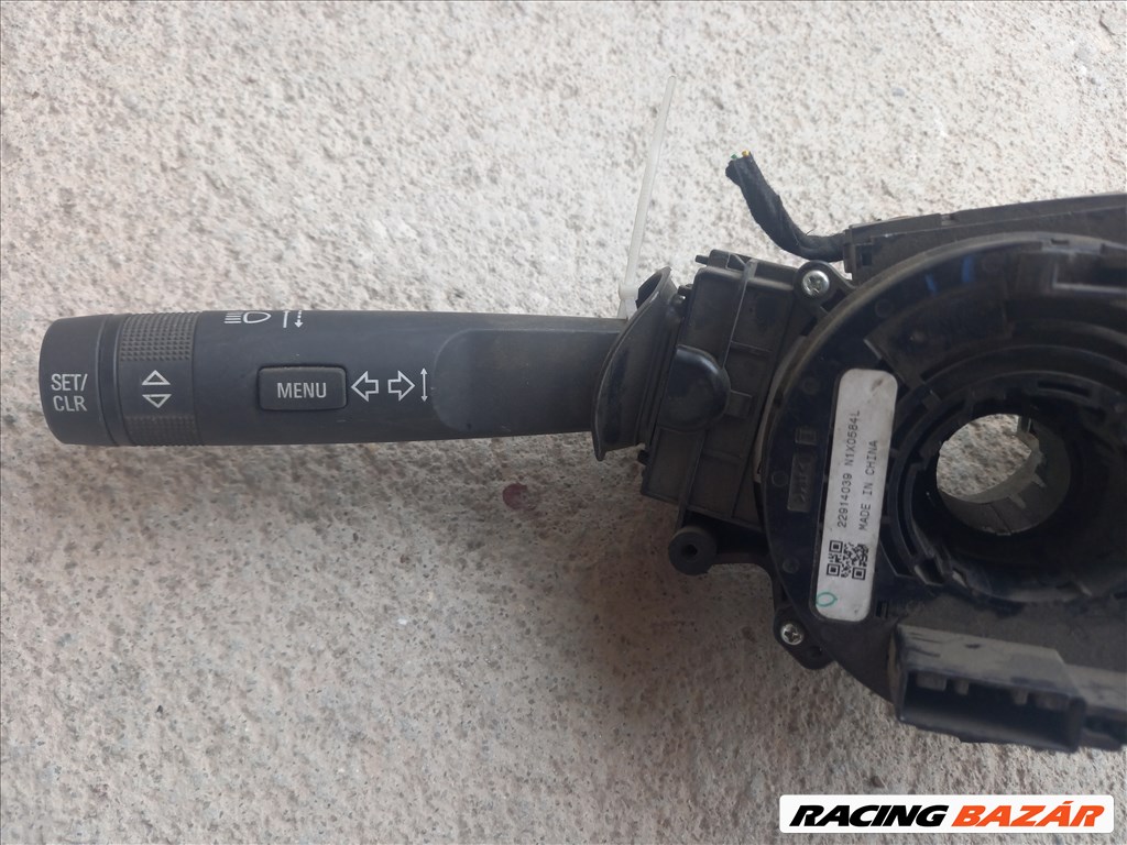 Opel Astra J komplett kormánykapcsoló 22914039 22915518 2. kép