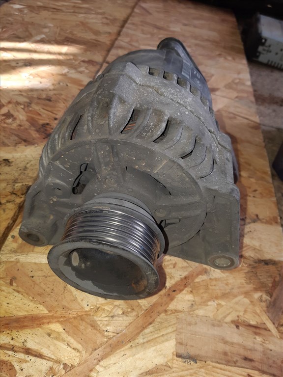BMW E36 Generátor 1 247 287 1. kép