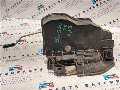 BMW E87 bal első ajtó zár zárszerkezet