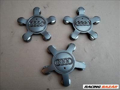 Audi csillag felni közép kupak 4f0601165