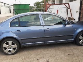 SKODA SUPERB I (3U4) Motorháztető Zsanér Pár 6. kép